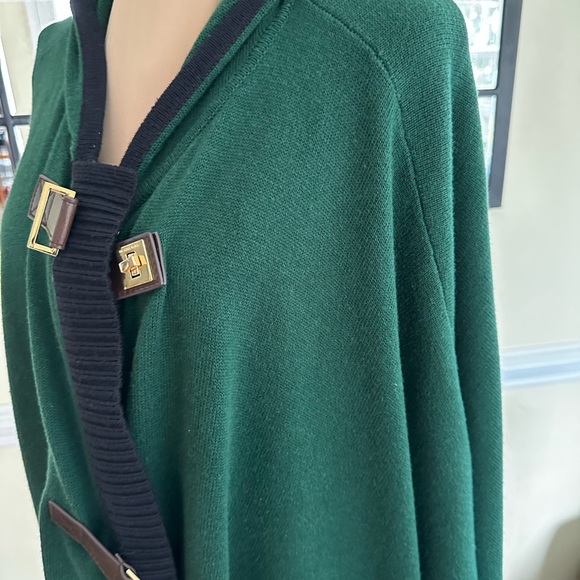 MICHAEL KORS CAPE/PONCHO HOODIE - Picture 9 of 17